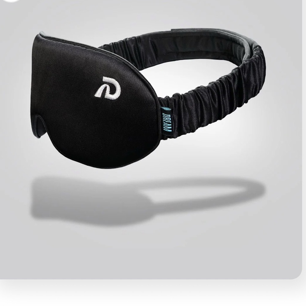 Dream Recovery Performance Silk Sleep Mask